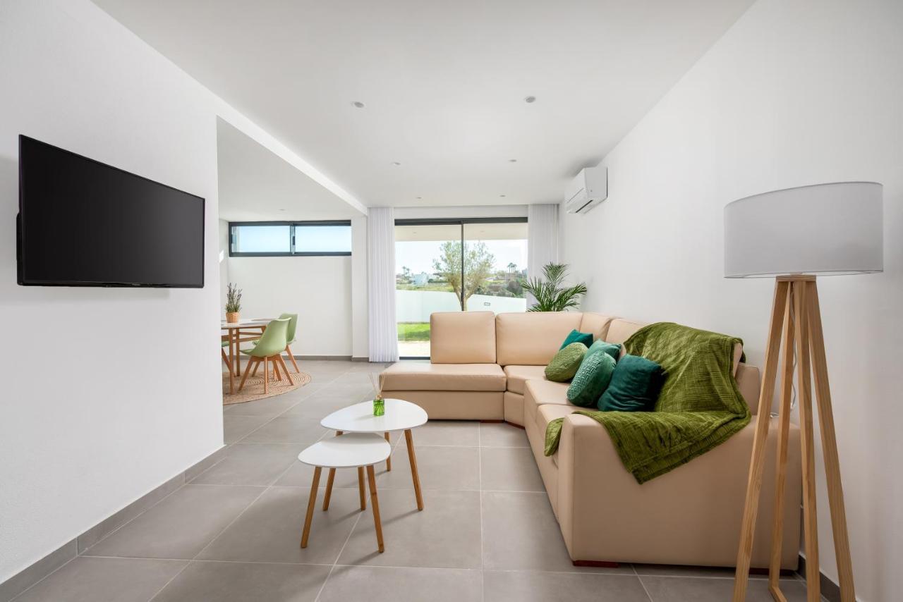 לאגוּ‏ש Vila Luna B&B מראה חיצוני תמונה